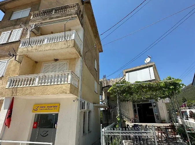아파트 For Rent Piqeras, Sarande
