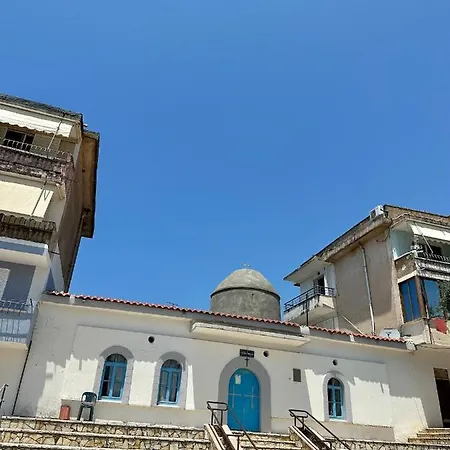 For Rent Piqeras, Sarande